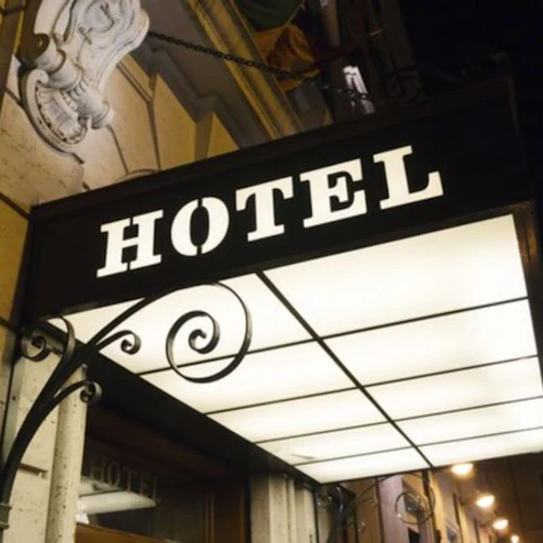 Budapest: Shared Transfer To/From Budapest Airport and City Center Hotels - Photo 6