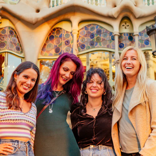 Barcelona: Sessão de fotos profissional na Casa Batlló e na Casa Milà - Photo 12