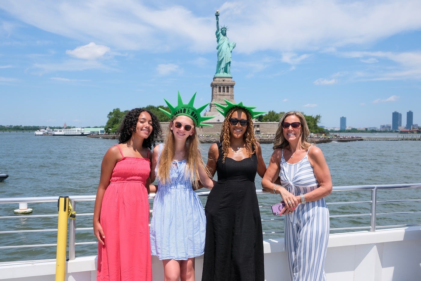 New York: 80-Minute Guided Sightseeing Cruise - Photo 2