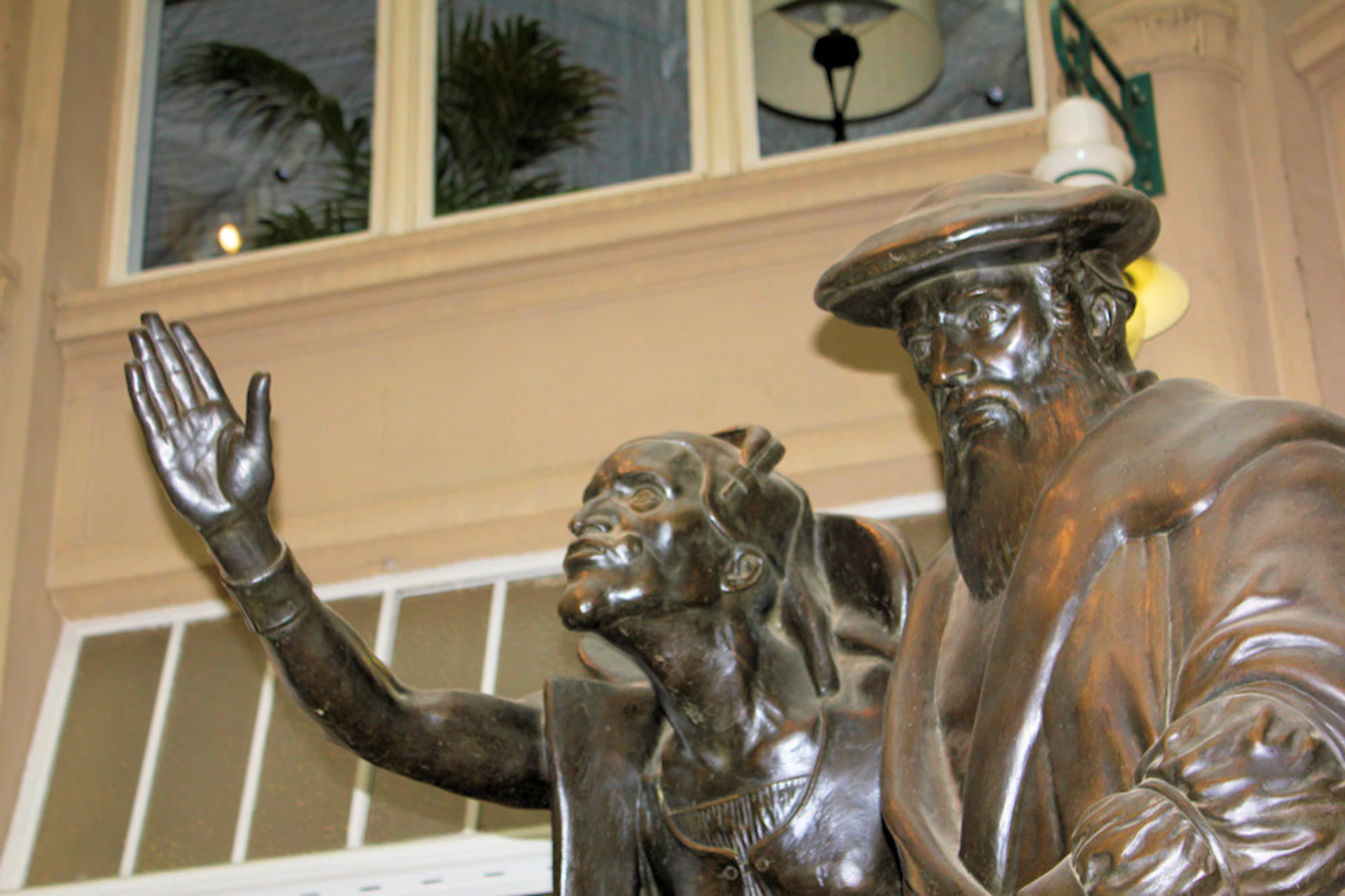 Faust und Mephisto in der Mädler-Passage