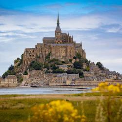 Mont Saint-Michel & Abbey: Full-Day Guided Tour from Bayeux