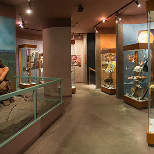 Albert Gilles Copper Art Studio & Museum: Bilhete de entrada + Tour guiado + Workshop - Photo 11