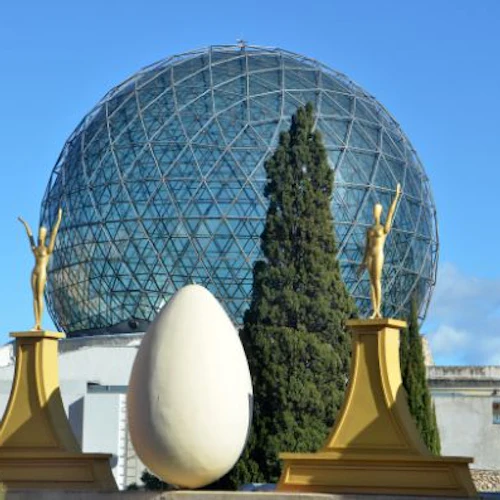 Dalí Theatre and Museum: Entry Ticket + Guided Tour - Photo 2