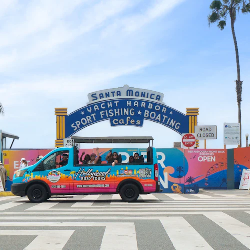 Hollywood, Beverly Hills & Celebrity Homes: Open Air Bus Tour from Santa Monica