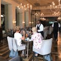The Avant-Garde Restaurant- połączenie południowoafrykańskiej i rosyjskiej kuchni fine-dining z widokiem na piwnicę win.