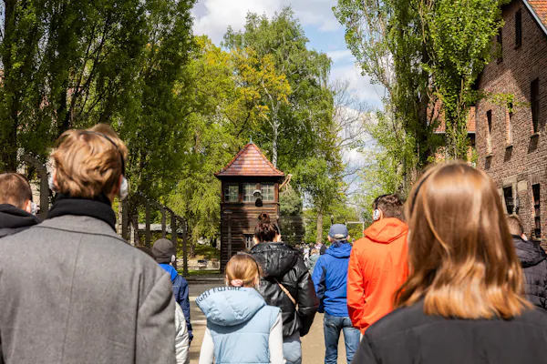 Auschwitz-Birkenau: Tour Guiado + Transporte