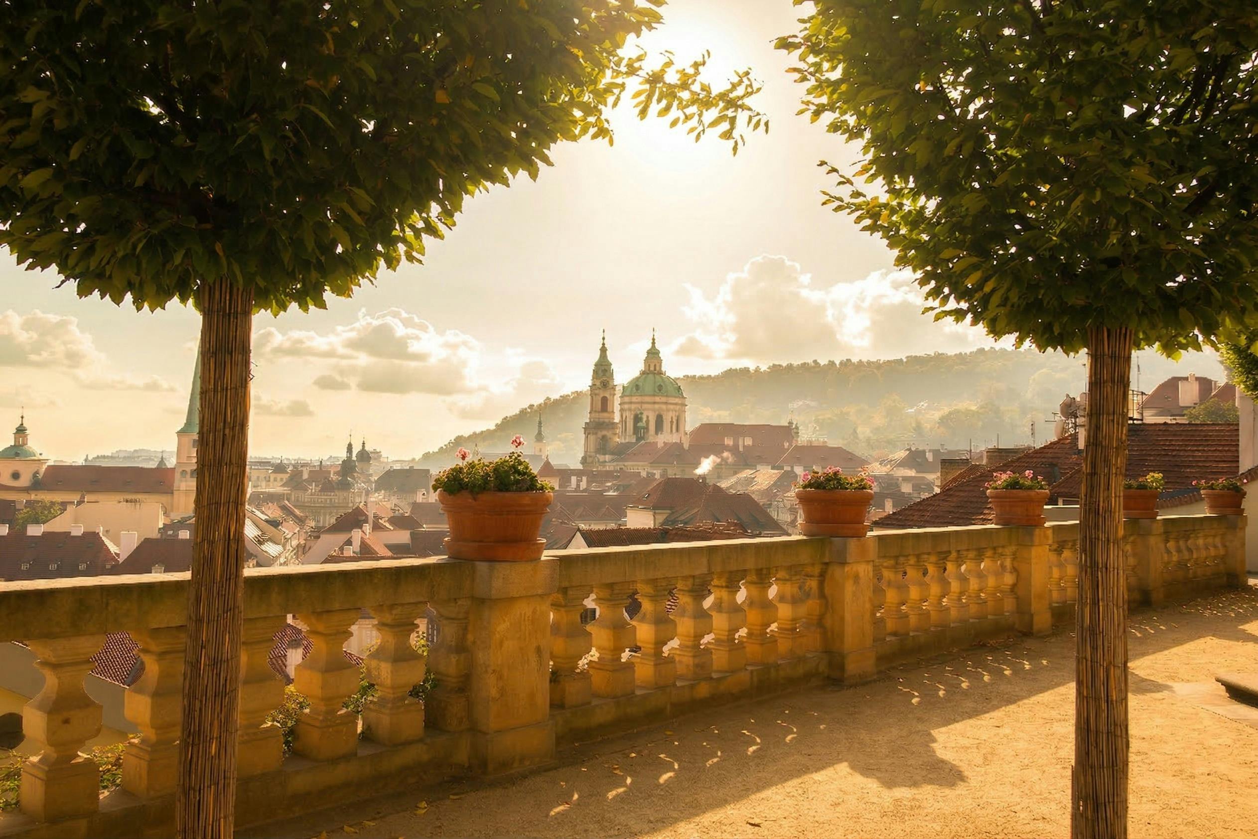 Prague Castle: Guided Introduction