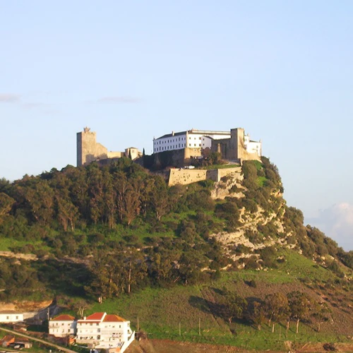 Arrábida e Sesimbra: Dia inteiro de visita ao vinho a partir de Lisboa + Prova de vinhos - Photo 3