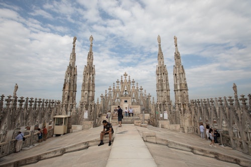 Duomo of Milan & Rooftops: Guided Tour