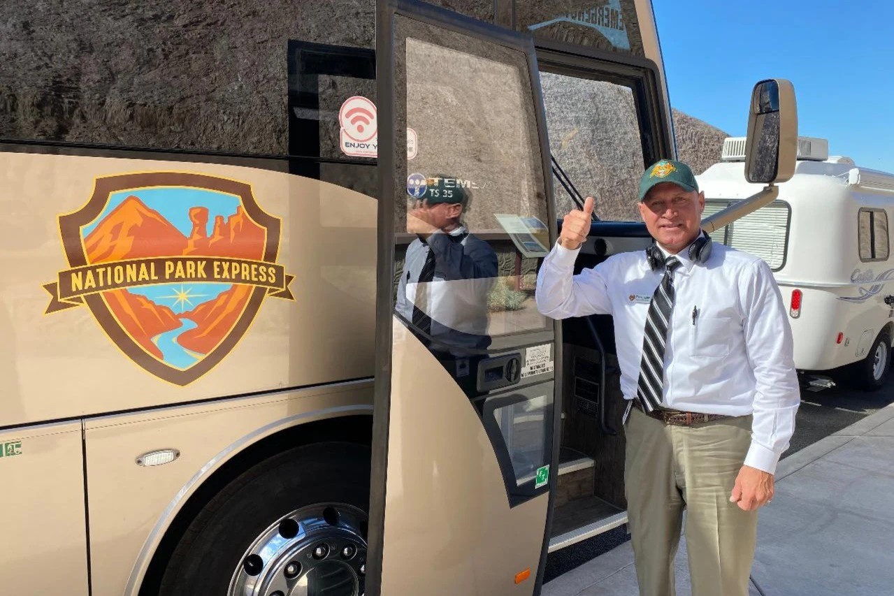 Las Vegas: One-way Shuttle or Roundtrip Transfer from Grand Canyon National Park
