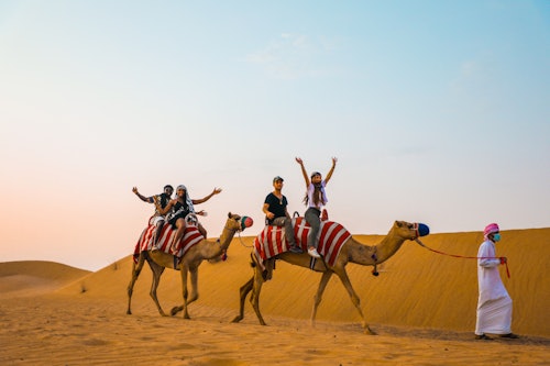 Overnight Desert Safari: Dune Bashing, BBQ Dinner, and Arabic Breakfast