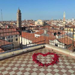 Palazzo Pisani: Venice's Highest Rooftop Terrace 4