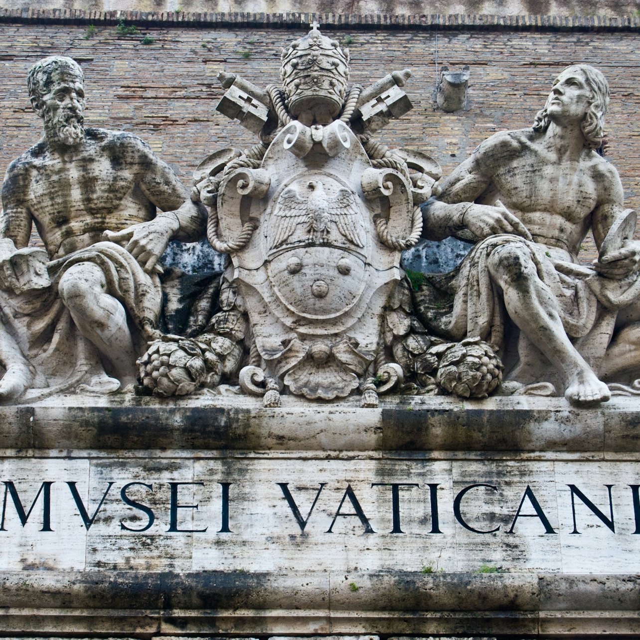 Vatican Museums & Sistine Chapel: Reserved Entrance - Accommodations in Rome