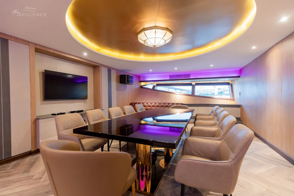The Opulence Luxury Chao Phraya Dinner Cruise