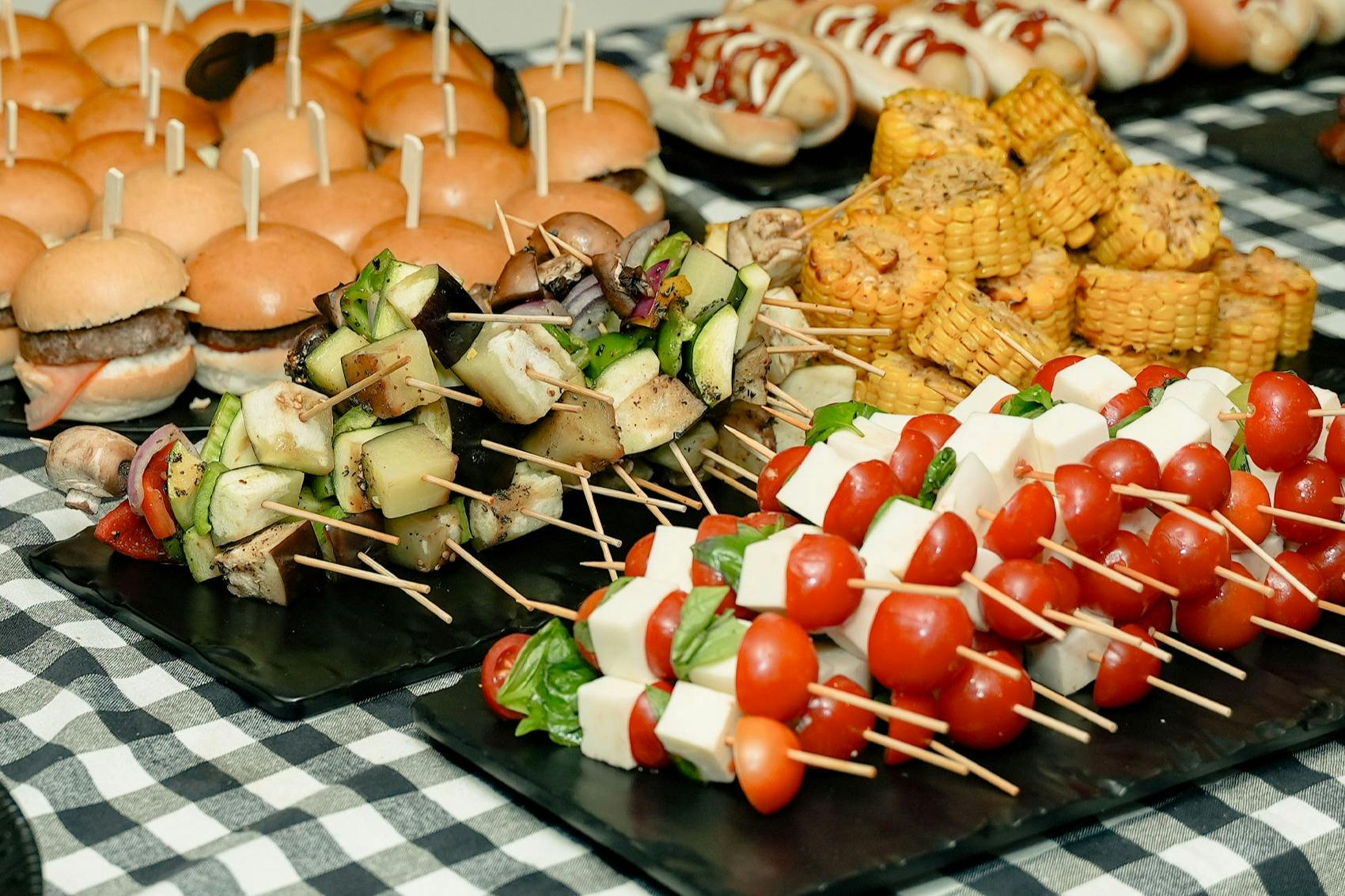 Passeio de iate de luxo no Dubai Harbour com churrasco e bebidas - Photo 8