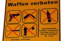 Cartello "Armi vietate" St. Pauli