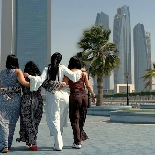 Abu Dhabi: Excursão particular saindo de Dubai + Grande Mesquita + Ferrari World - Photo 5