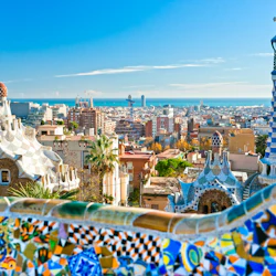 Park Güell & Sagrada Familia: Skip The Line Ticket + Small Group Guided Tour 3