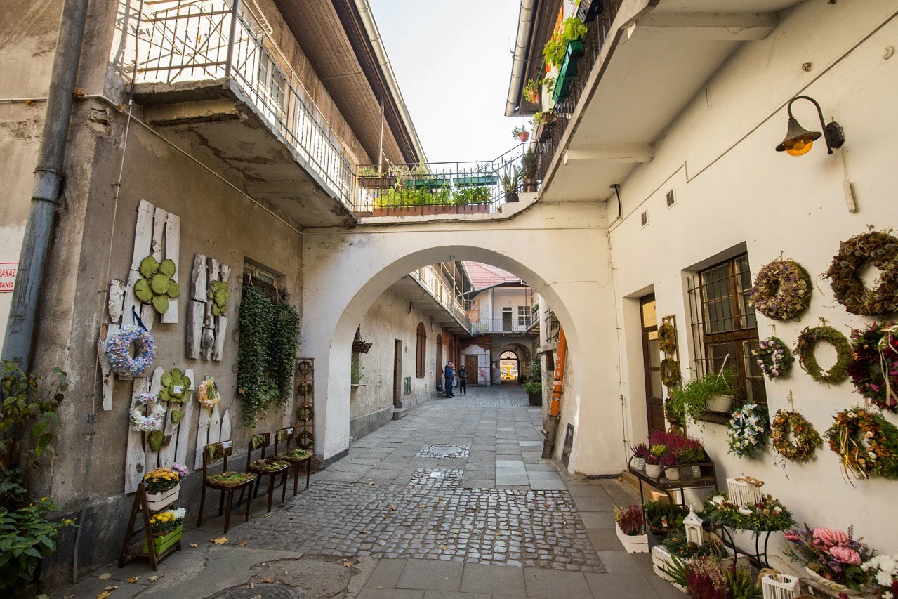 Jewish Square Krakow: Guided Tour