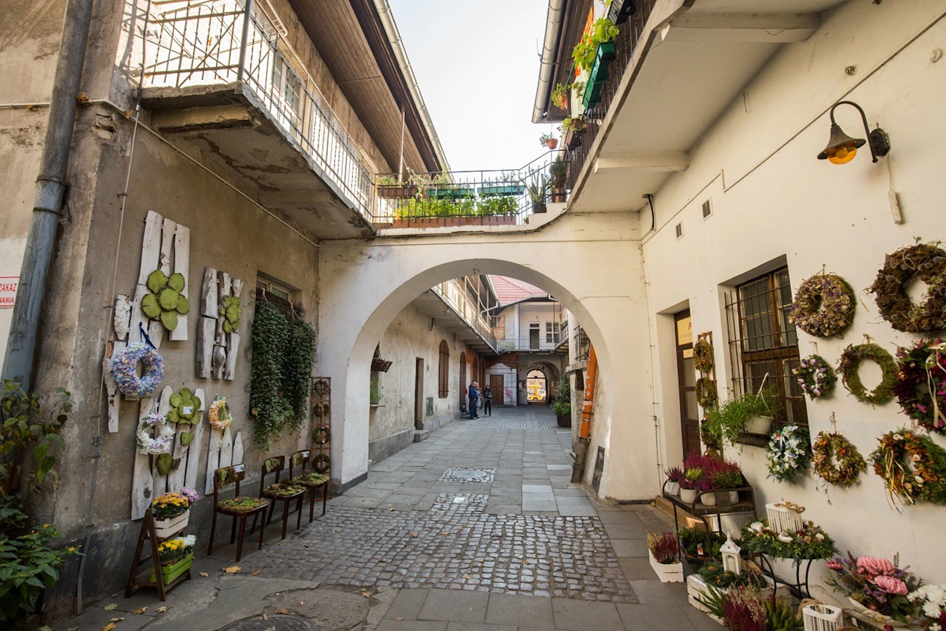 Courtyard of one of the tenements