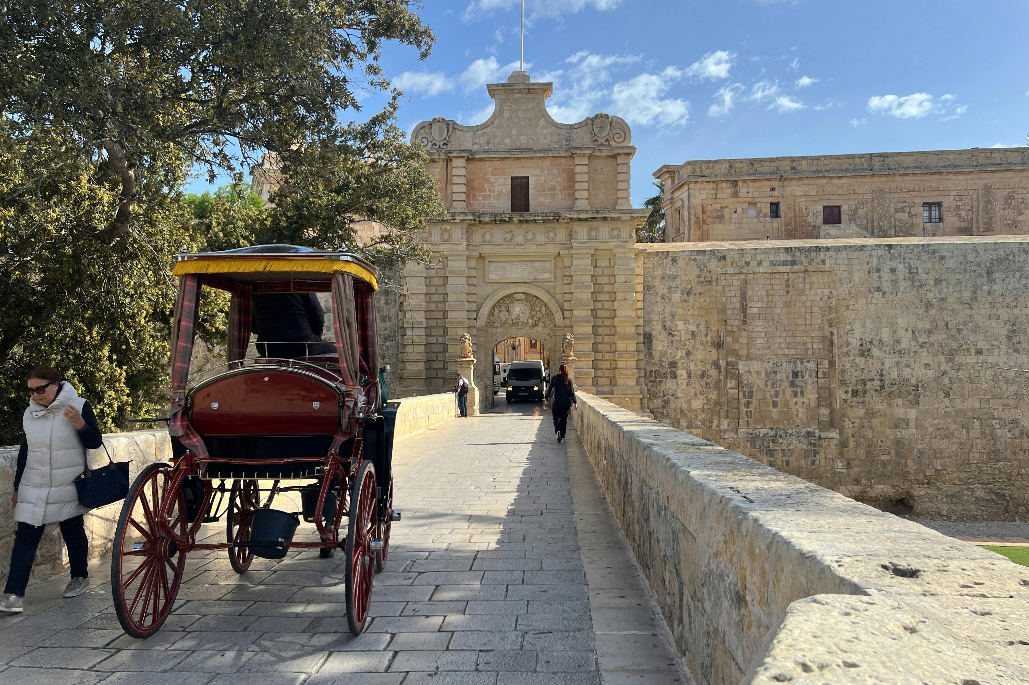 Mdina e Rabat: Tour guidato a piedi + ingresso alle Catacombe