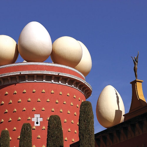Teatro-Museo Dalí y Girona: Entrada + Visita guiada desde Barcelona