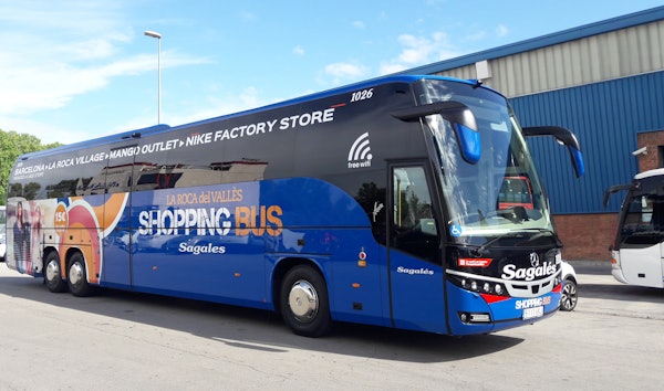 Sagalés Shopping Bus to La Roca Village Tiqets