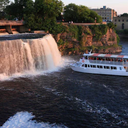Ottawa: Sightseeing River Cruise 3