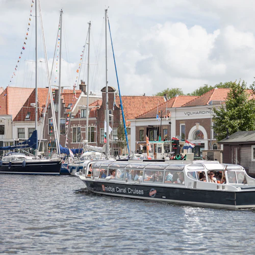 Haarlem: Sailing Cheese & Wine Tasting – Evening Cruise