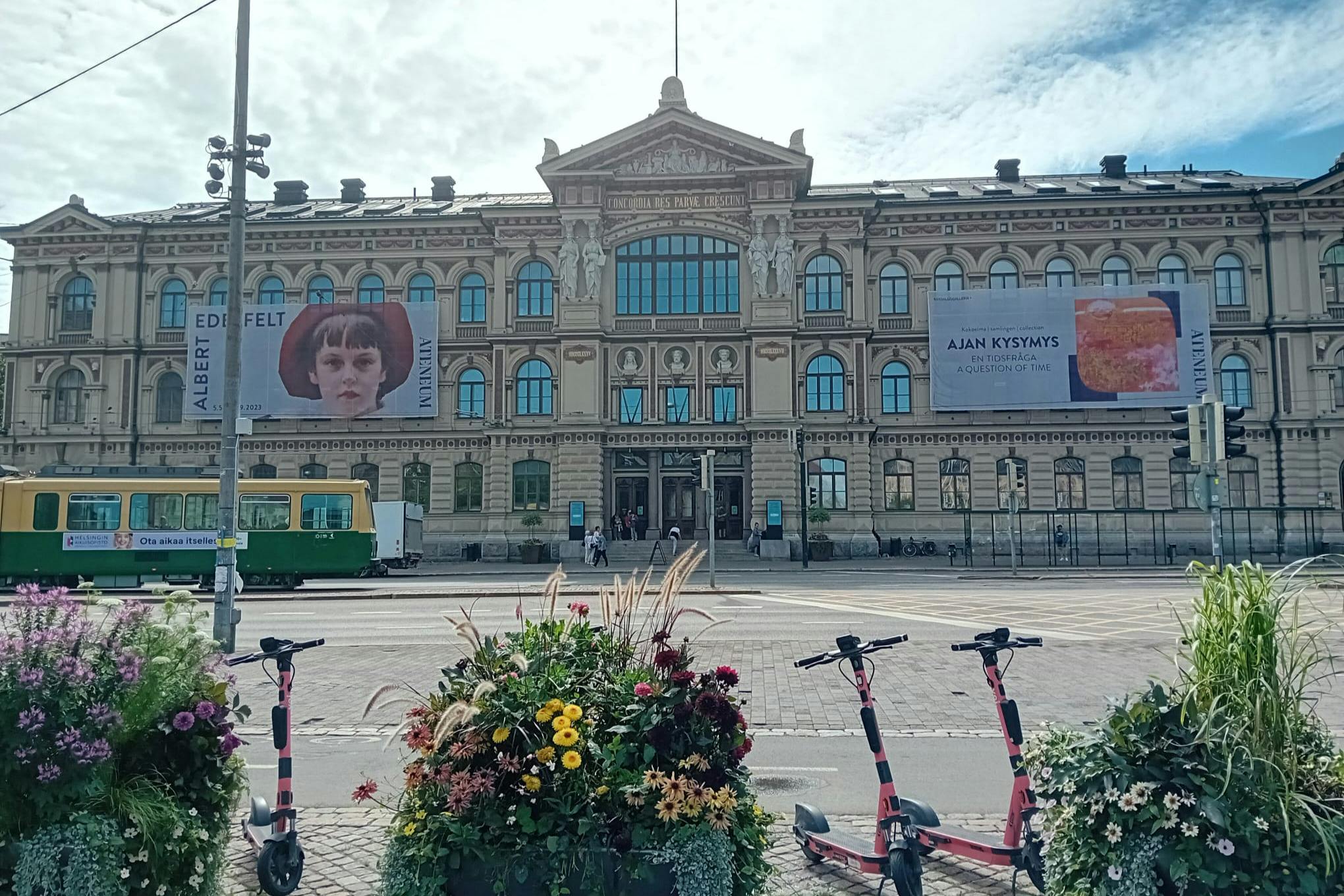 Helsinki: Tour guidato a piedi con un sociologo — 8
