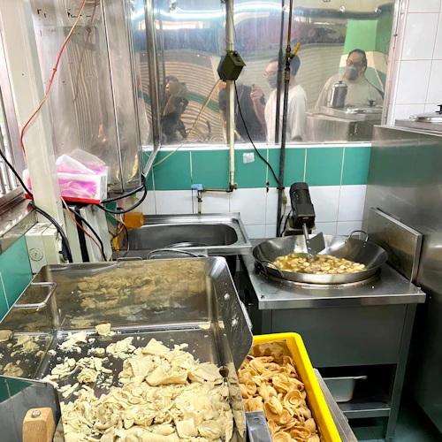 Excursão gastronômica em Cingapura: Complexo de Chinatown Hawker Center - Photo 7