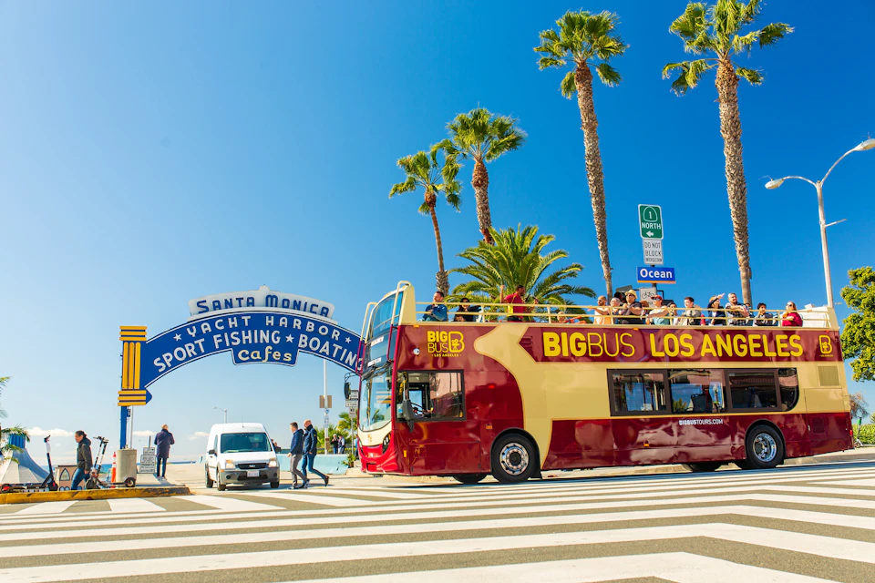 image of a tourist hop on hop off bus in Santa Monica, LA