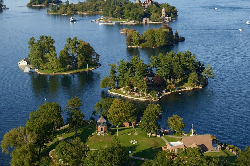 Mansions and estates scatter these 1,864 islands.