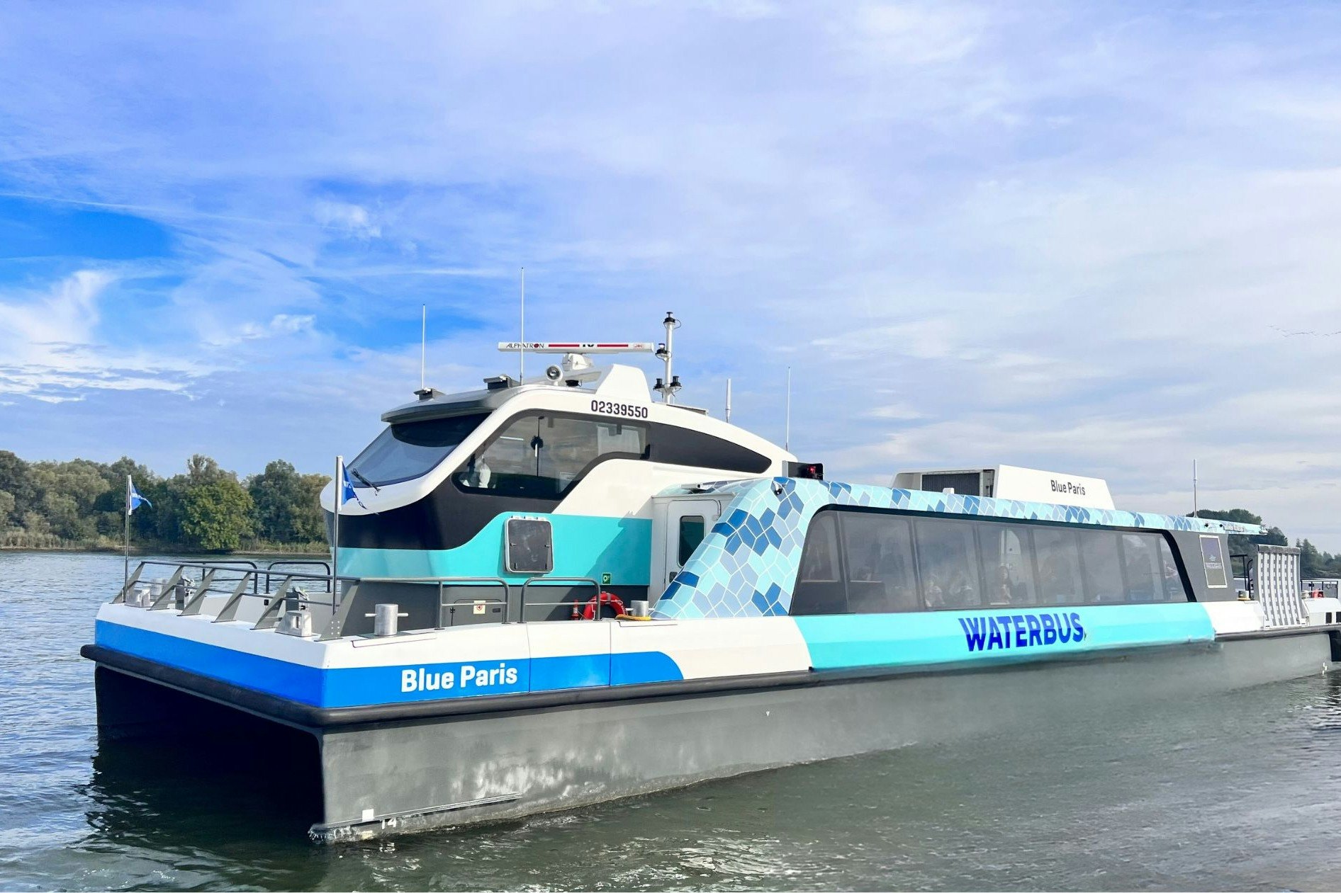 Waterbus Ticket between Rotterdam, Kinderdijk, and Dordrecht