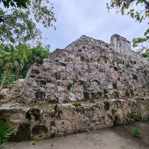 Cancun: San Miguelito & Mayan Museum