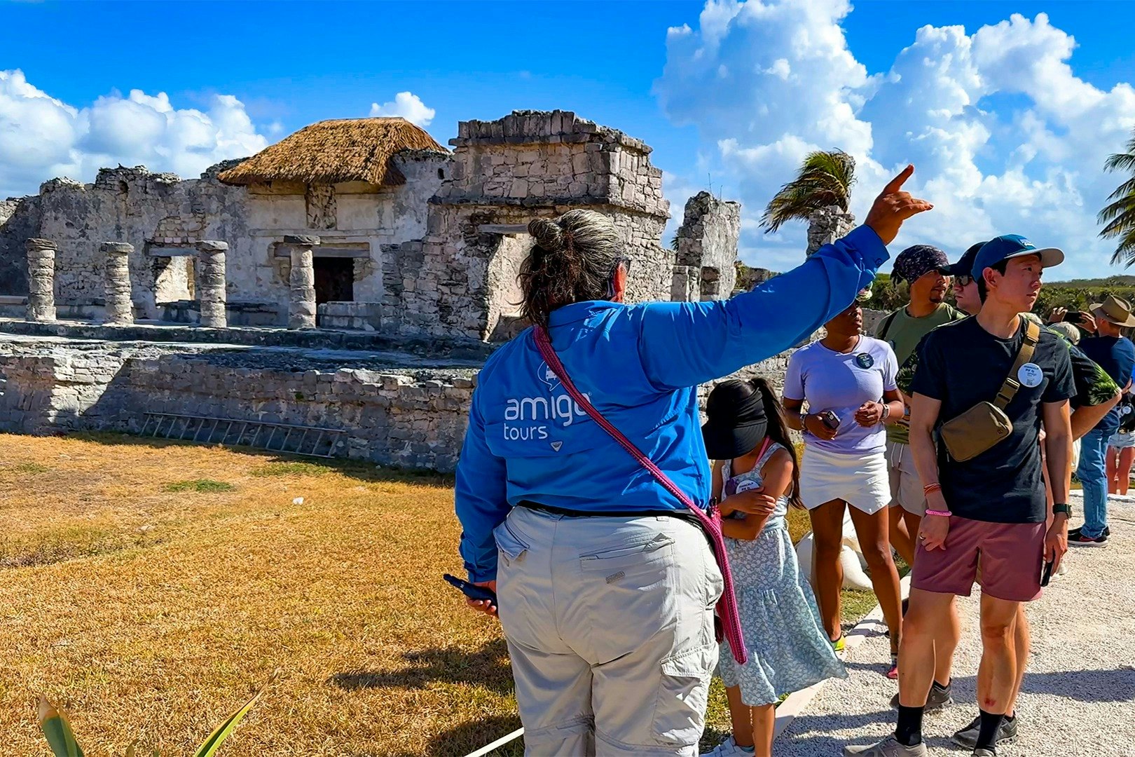 Ruínas maias de Tulum e Cobá: Viagem de um dia a partir de Cancún com banho no cenote e almoço