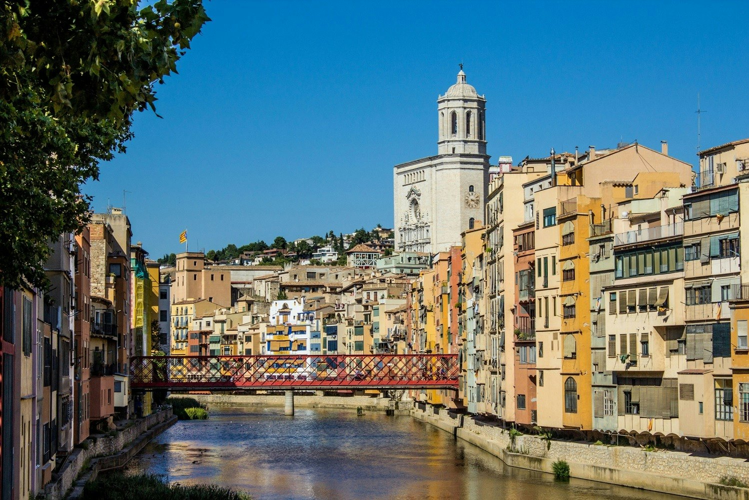 Girona, Figueres & Dalí Museum: Day Trip from Barcelona