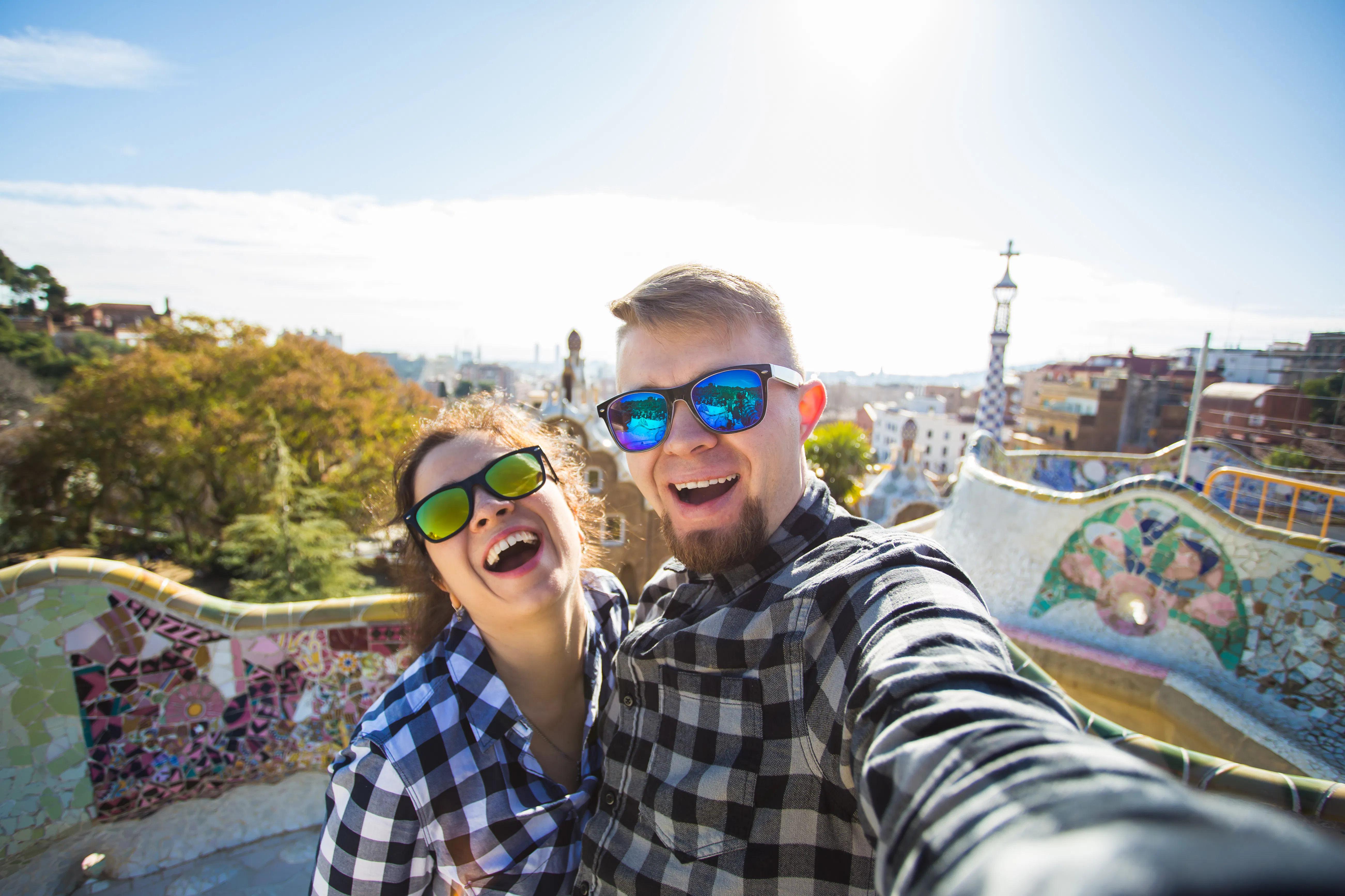 Park Güell: Entry Ticket & 1.5-Hr Guided Tour