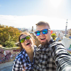 Park Güell: Entry Ticket & 1.5-Hr Guided Tour