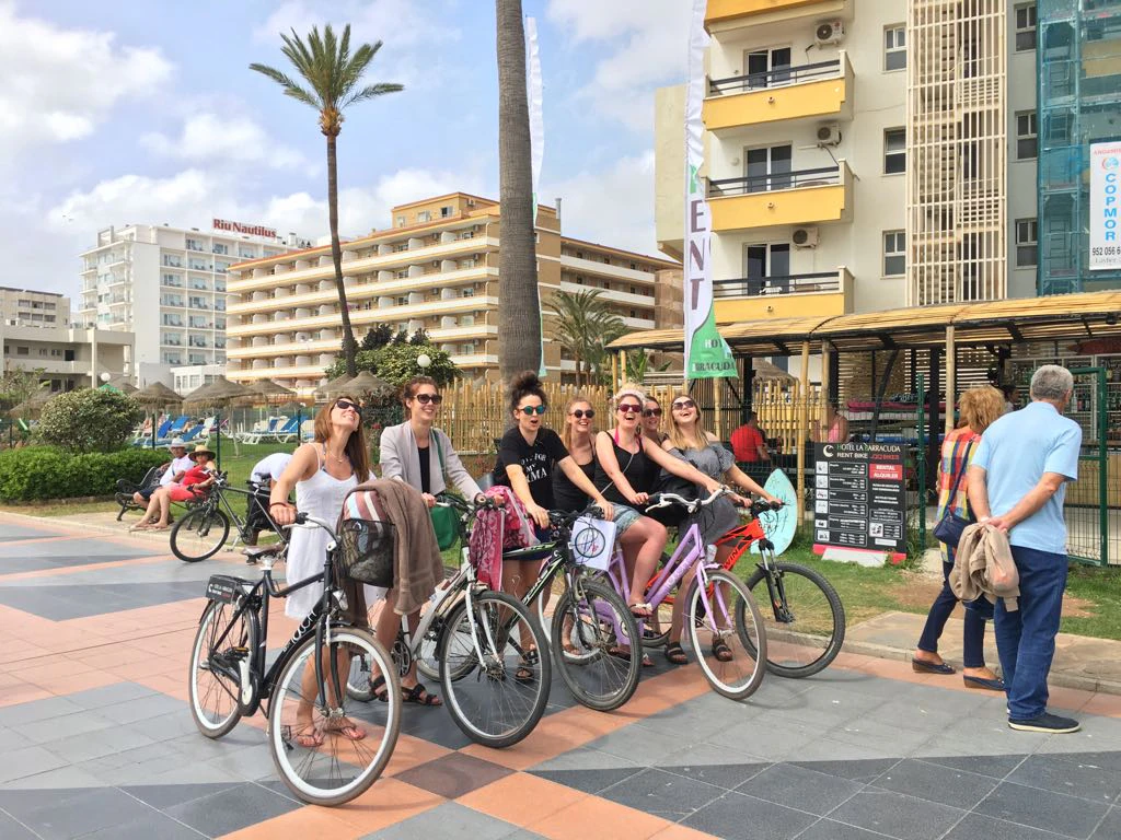 Málaga: Torremolinos Guided E-Bike City Tour