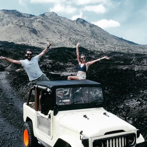 Monte Batur: Aventura en jeep al amanecer y columpio en la selva