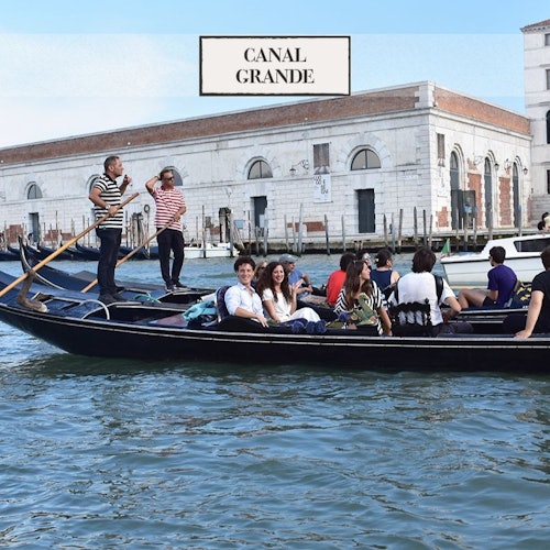 イタリア ヴェネツィア ウォーキングツアー＋ゴンドラ乗車体験(即日発券)