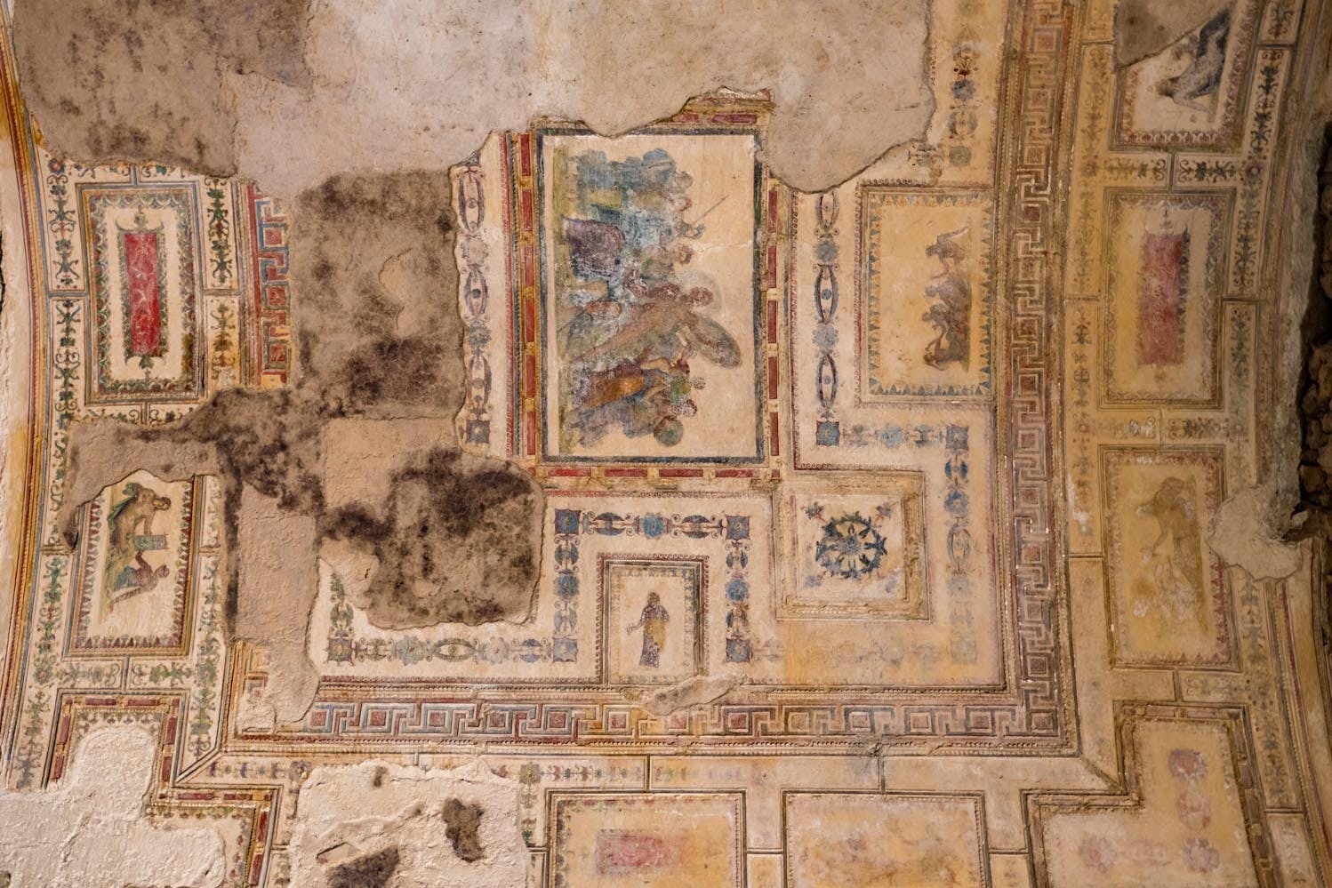 Golden House fresco