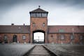 Puerta principal de Auschwitz II Birkenau