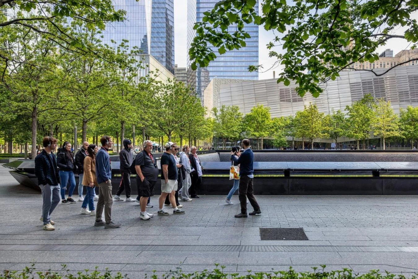 9/11 Memorial Plaza: Guided Tour