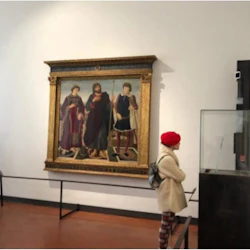 Uffizi Gallery: Reserved Entry + Small Group Guided Tour 5
