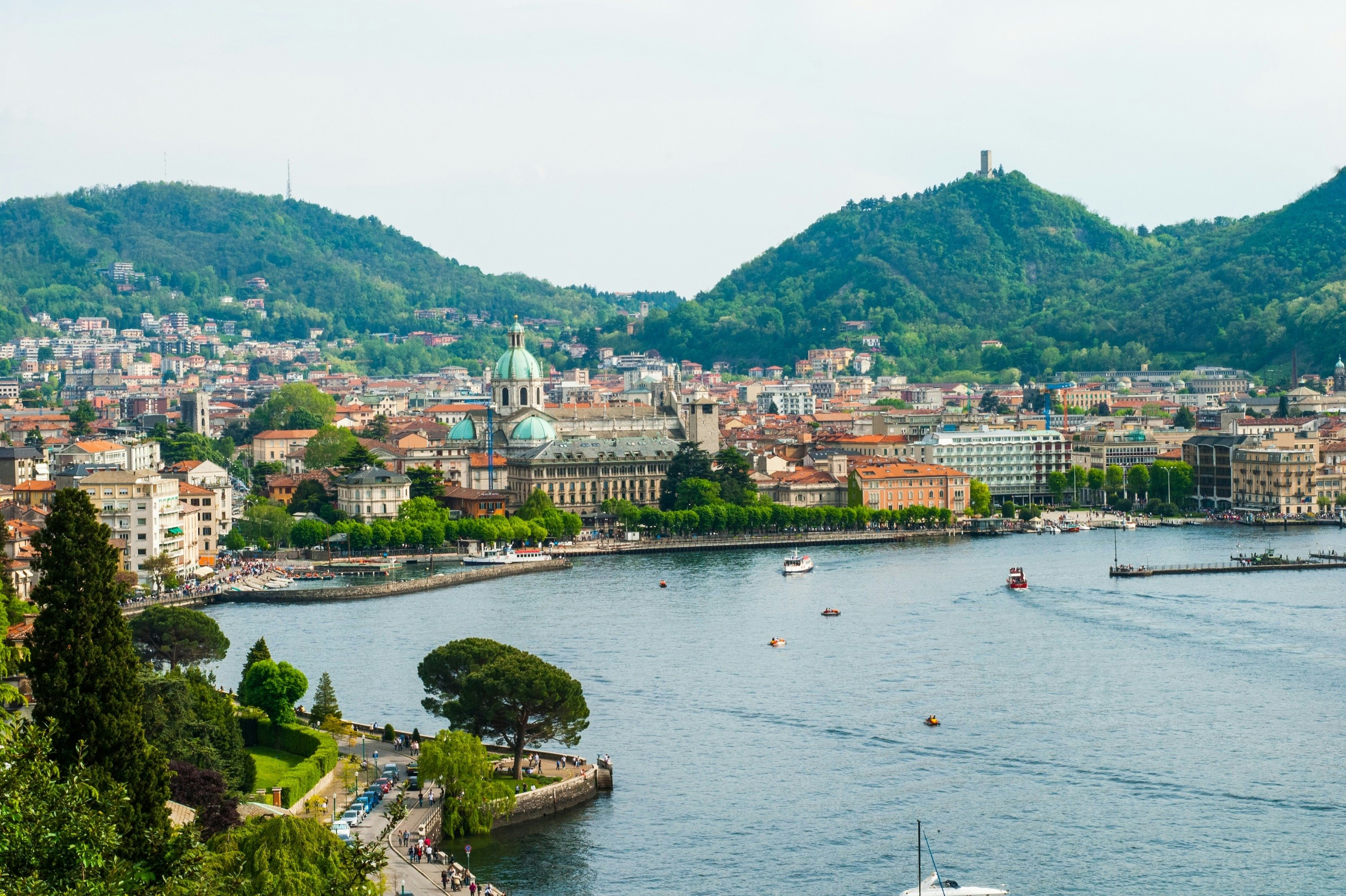 Lago de Como e Bellagio: cruzeiro de barco saindo de Milão