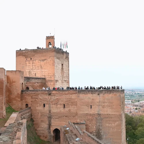 Alhambra: bilhete sem filas + visita guiada com opção de visita ao Palácio Nasrida - Photo 5