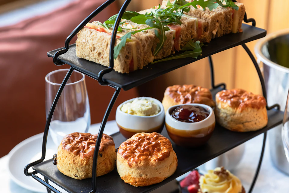 National Gallery Highlights Tour and Afternoon Tea