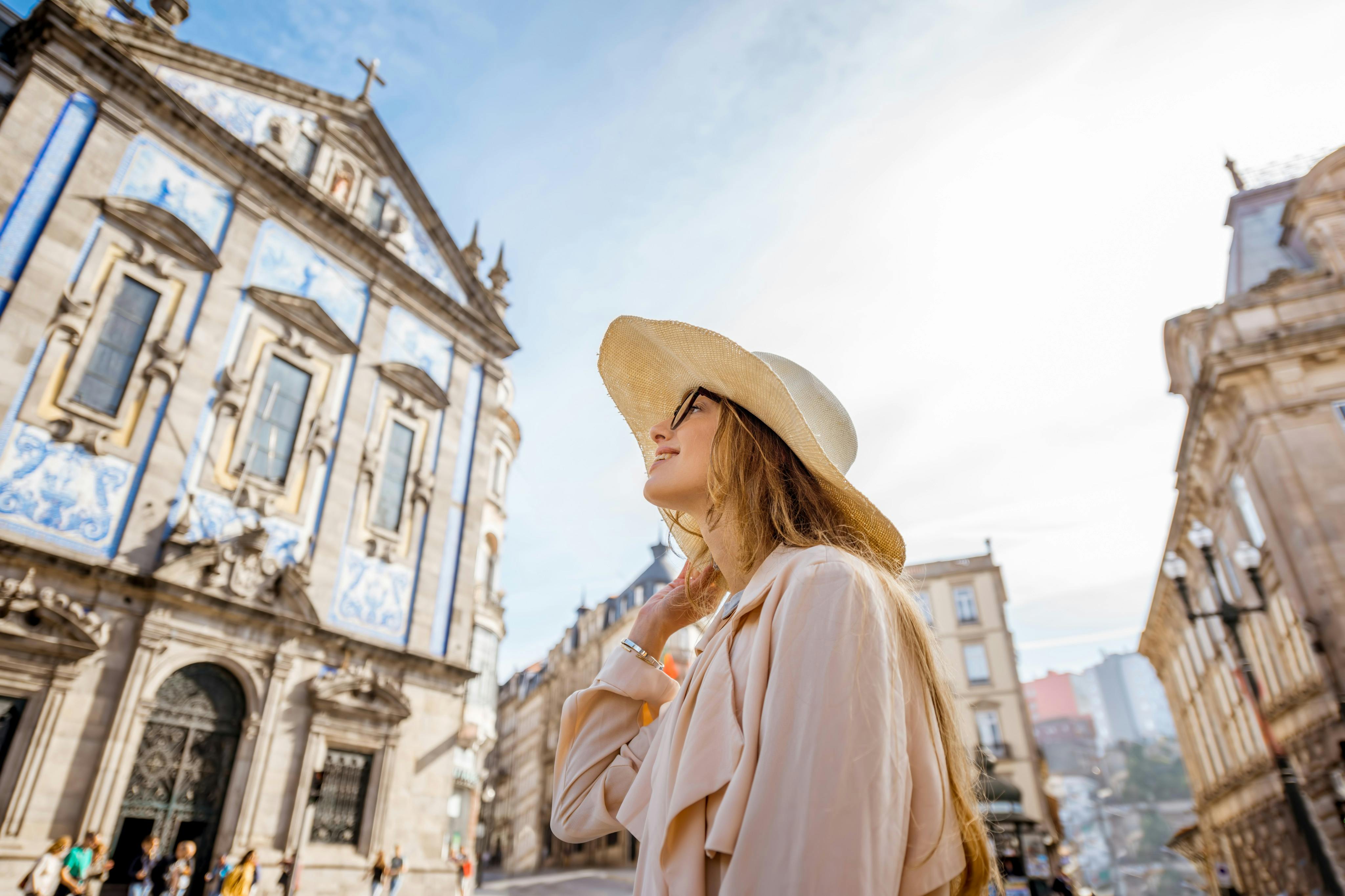 Porto, Nazaré & Óbidos: Guided Tour from Lisbon + Optional Lunch
